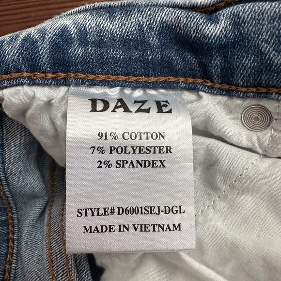 DAZE Denim Straight Up High Rise - Picture 3 of 6